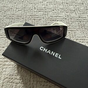 CHANEL Black and White Sunglasses
